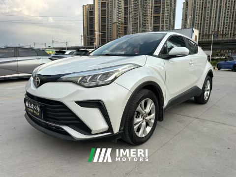2022 Toyota Yize 2.0L Edition - автомобиль из Китая