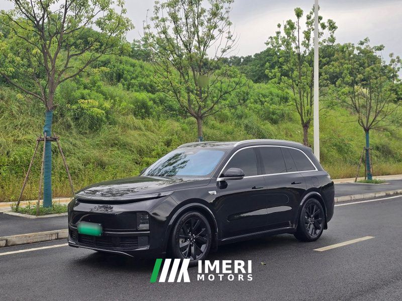 Li Auto Li L8 Pro - автомобиль из Китая
