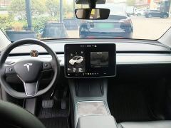 Tesla Model Y Rear-Wheel Drive - ფოტო 9