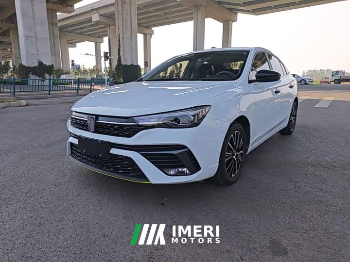 SAIC MG i5 1.5L Manual Diamond Edition