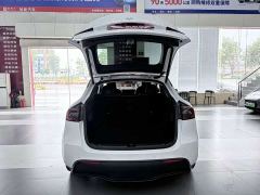 Tesla Model Y Standard Range RWD - photo 9