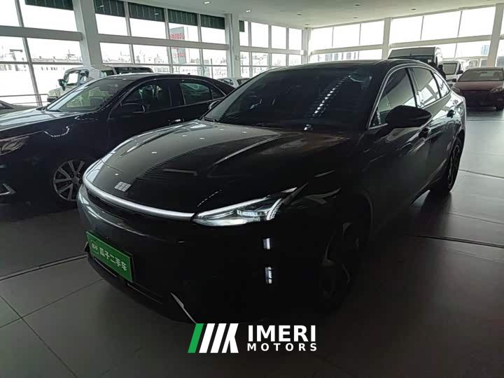 Geely Galaxy L6 EM-i 140km Explorer Edition - автомобиль из Китая
