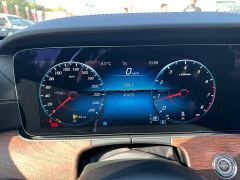 Mercedes-Benz E-Class E 300 L Fashion Edition - photo 17