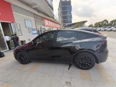 Tesla Model Y Rear-Wheel Drive - photo 9