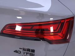 Audi Q5L Sportback 40 TFSI Stylish Edition - ფოტო 9