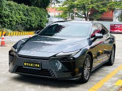 Lexus ES 300h - ფოტო 1