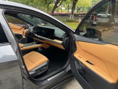 Lexus ES 300h - ფოტო 13
