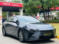 Lexus ES 300h - ფოტო 2