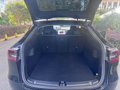 Tesla Model Y Rear-Wheel Drive - ფოტო 15
