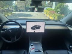 Tesla Model Y Rear-Wheel Drive - ფოტო 4
