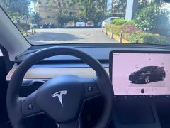 Tesla Model Y Rear-Wheel Drive - ფოტო 5