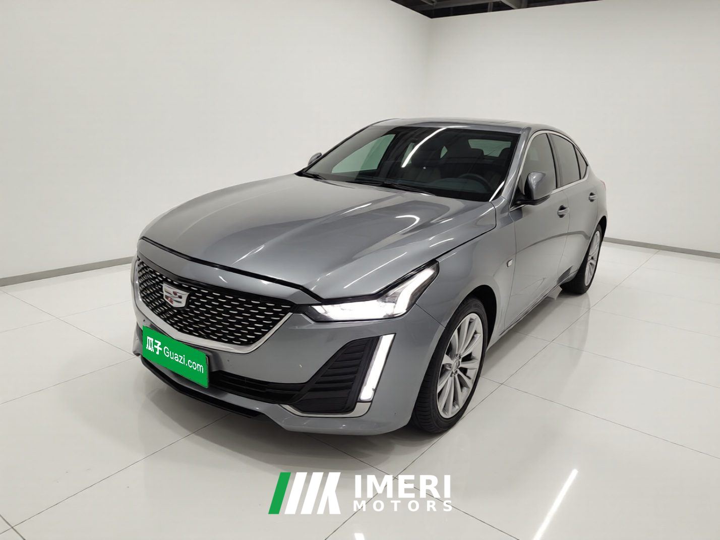 Cadillac CT5 28T Luxury Version