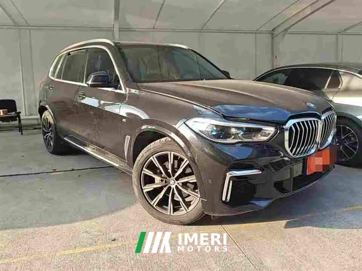 BMW X5 xDrive 30Li Luxury M Sport Package
