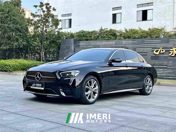 Mercedes-Benz E-Class Facelift E 300 L Sport Fashion Edition