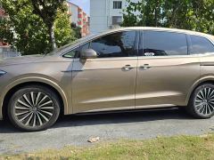 Volkswagen Viloran 380TSI Prestige - фото 9