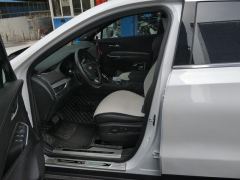 Cadillac XT4 28T FWD Luxury - photo 8
