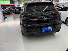 Porsche Cayenne Coupé 3.0T - ფოტო 2