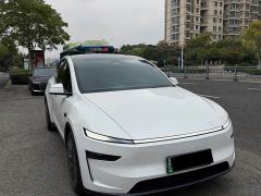 Tesla Model Y L Long Range All-Wheel Drive - ფოტო 3