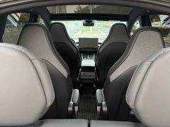 Tesla Model Y L Long Range All-Wheel Drive - ფოტო 5