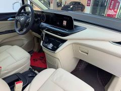 Buick GL8 ES Luxe Enjoyment Edition - ფოტო 10
