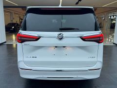 Buick GL8 ES Luxe Enjoyment Edition - ფოტო 13