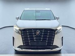 Buick GL8 ES Luxe Enjoyment Edition - ფოტო 2