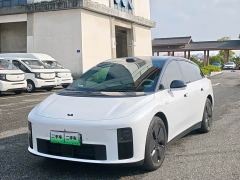 Li Auto i6 Two-Wheel Drive Standard - ფოტო 1