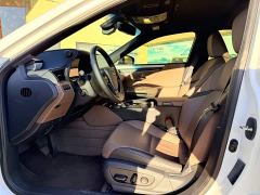 Lexus ES 200 Premium Edition - photo 5