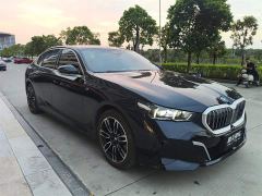 BMW 5 Series 525Li M Sport Package - фото 2