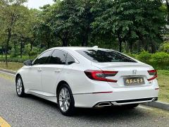 Honda Accord 260TURBO Luxury Edition - ფოტო 14