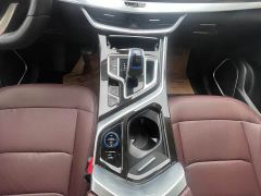 Geely Jiayue New Energy 1.5TD PHEV Version - ფოტო 13