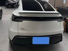 Tesla Model Y Rear-Wheel Drive - ფოტო 11