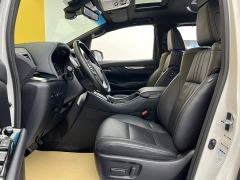 Toyota Alphard (imported) 2.5L PHEV AWD Executive Edition - photo 19
