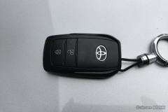 Toyota Frontlander 2.0L Luxury Edition - photo 10