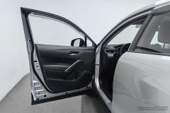 Toyota Frontlander 2.0L Luxury Edition - photo 11
