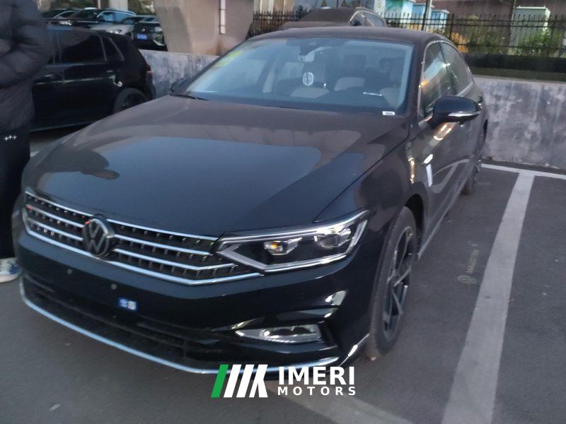 Volkswagen Magotan 2 Million Edition 330TSI Luxury Edition