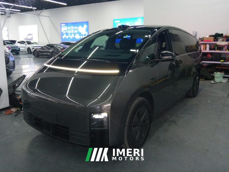 Li Auto MEGA 710km Ultra - ავტომობილი ჩინეთიდან