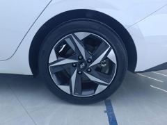 Hyundai Elantra 1.5L CVT Elite Edition - ფოტო 6