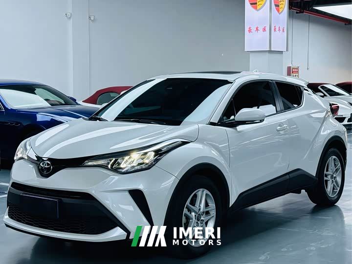Toyota C-HR 2.0L Leading Edition - автомобиль из Китая