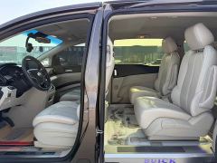 Buick GL8 Land Business Class Smart Edition - ფოტო 11