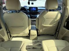 Buick GL8 Land Business Class Smart Edition - ფოტო 16