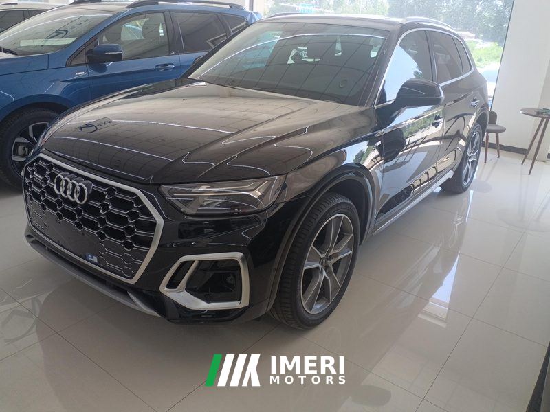 Audi Q5L 45 TFSI Luxury Dynamic Edition