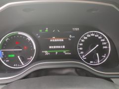 Toyota Avalon Dual-Engine 2.5L E-CVT Luxury Edition - photo 20