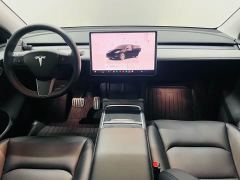 Tesla Model Y Rear-Wheel Drive - ფოტო 10