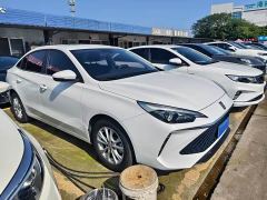 SAIC MG i5 1.5L CVT Prestige - ფოტო 3