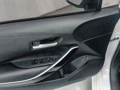Toyota Corolla Dual-Engine 1.8L E-CVT Pioneer Edition - ფოტო 13