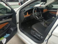 Volkswagen Bora 200TSI Edition - ფოტო 14