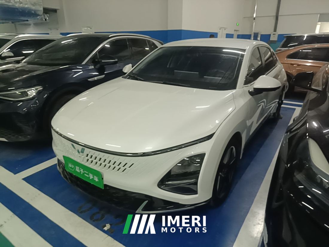 Wuling Starlight Plug-in Hybrid 1.5L 150km Advanced - car from China