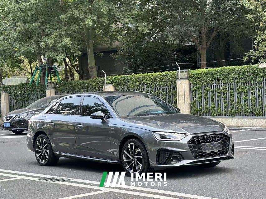 Audi A4L 40 TFSI Luxury Dynamic