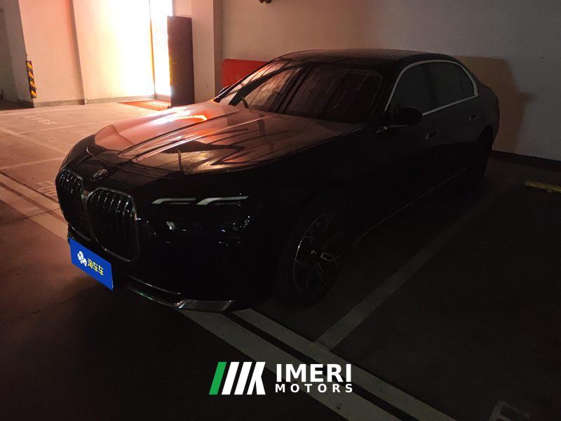 BMW 7 Series 735Li Luxury Package
